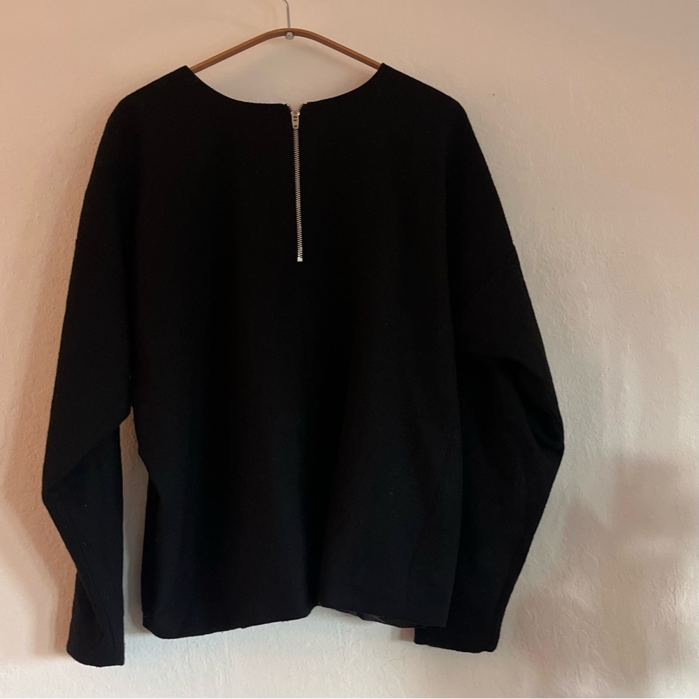 Black Wool Suzanne Rae pullover - Picture 2 of 7
